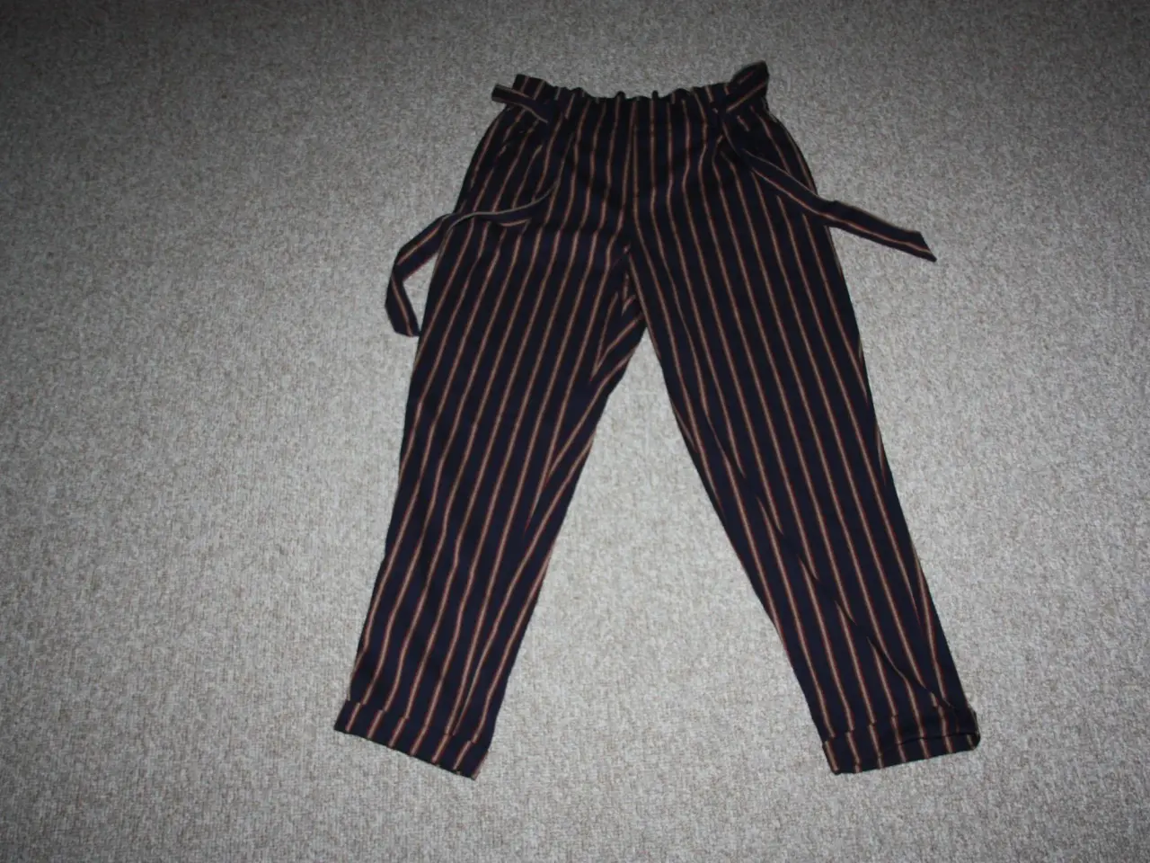 Billede 1 - ZARA str. M længde 90 cm