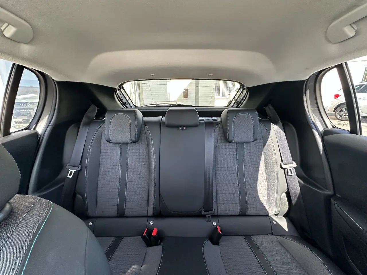Billede 11 - Peugeot e-208 50 Allure Pack
