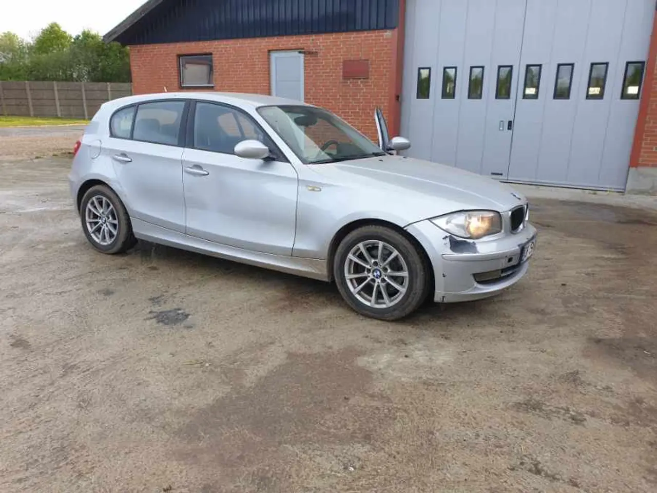 Billede 8 - Bmw 1 serie 118i. 2007 143 Hk benzin  Forbrug. 16,
