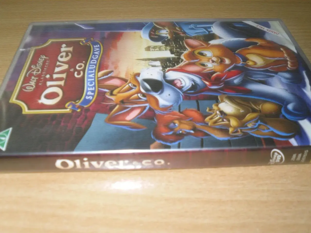 Billede 2 - DISNEY. OLIVER OG CO. Ny i folie.