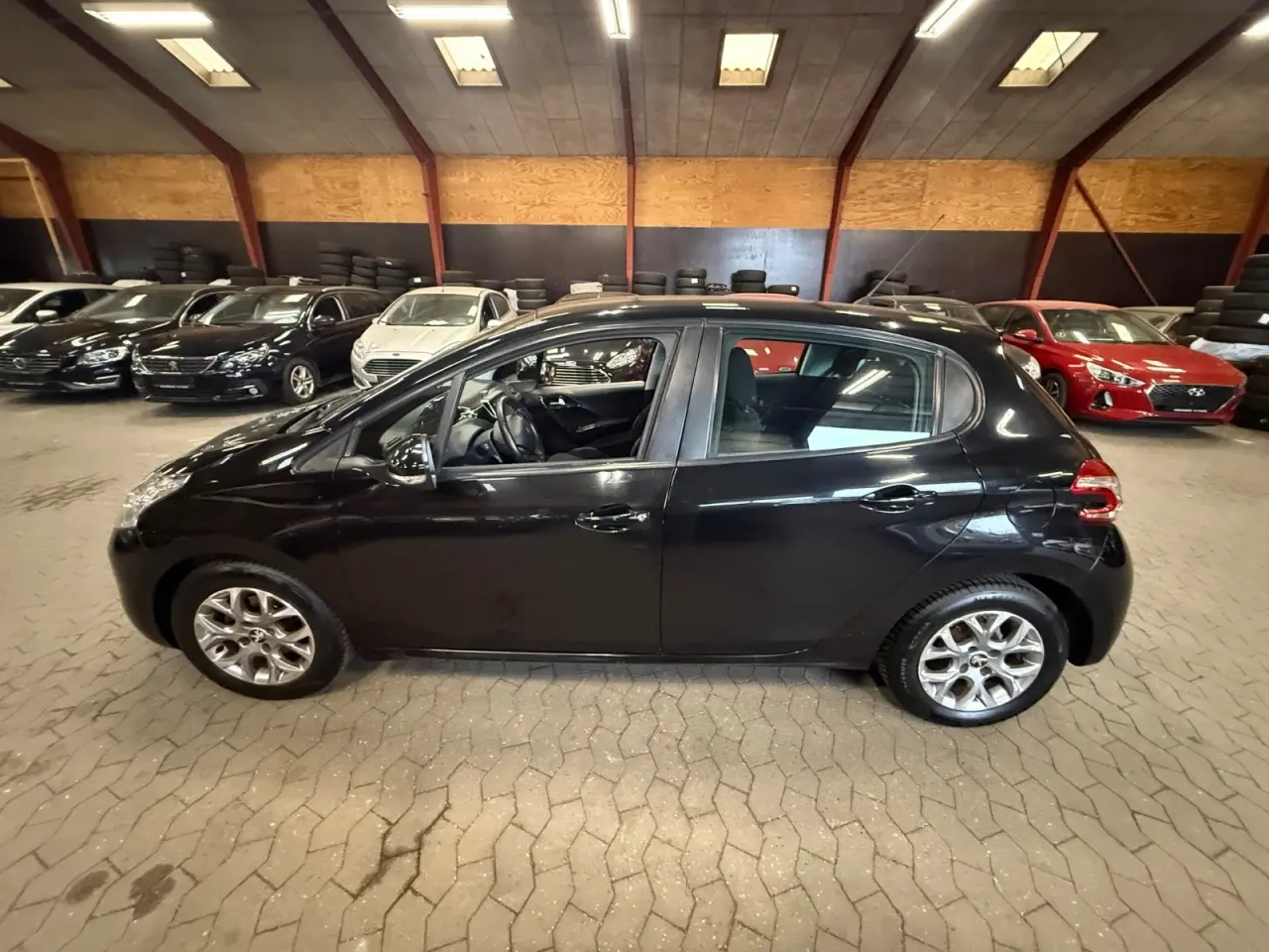 Billede 8 - Peugeot 208 1,2 VTi 82 Active GO
