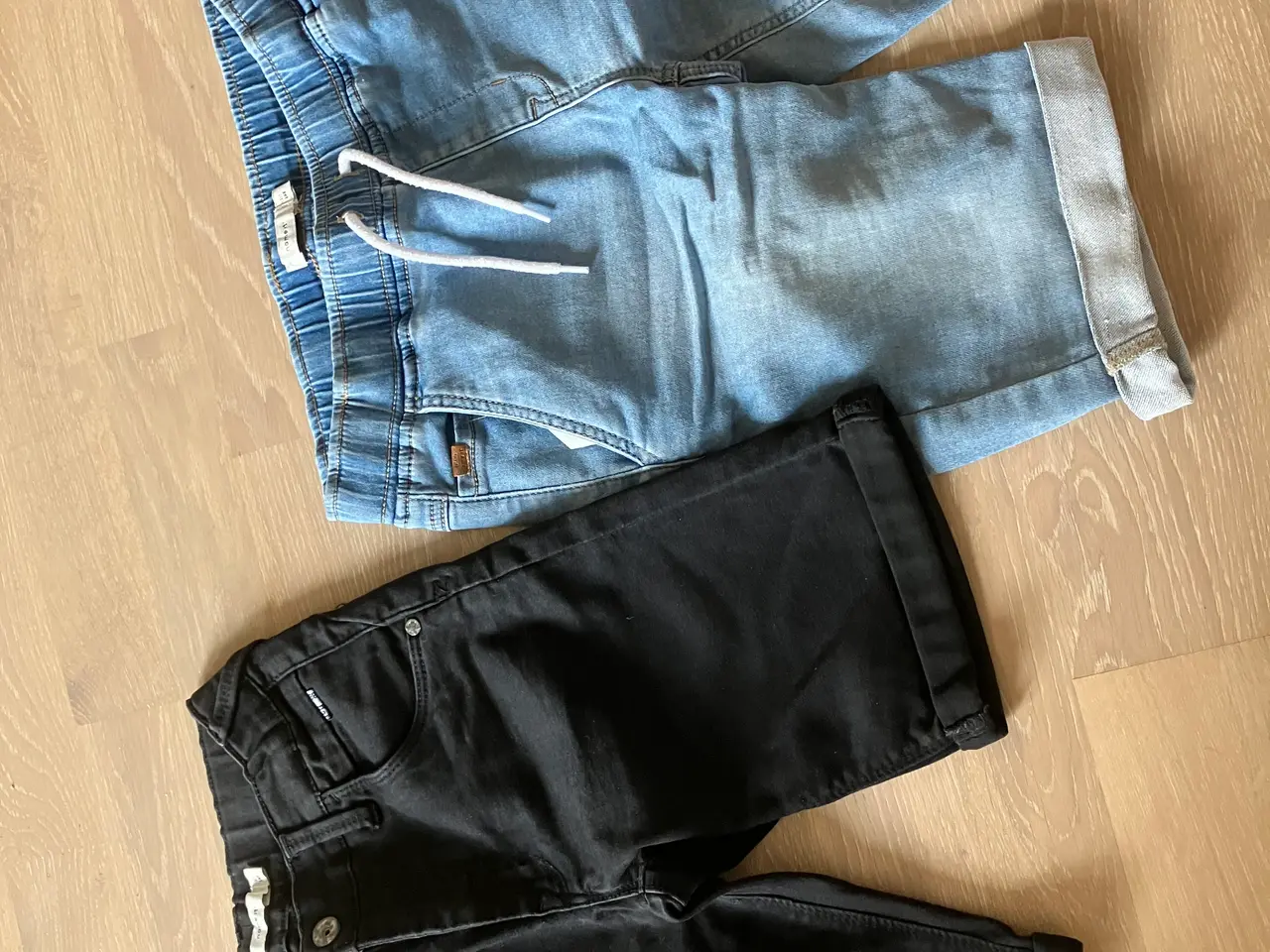 Billede 1 - Shorts med stretch
