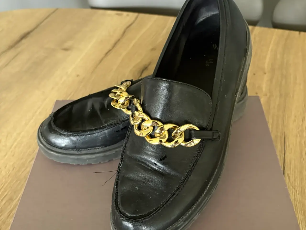 Billede 3 - Sorte Duffy loafers m/guldkæde i str. 41