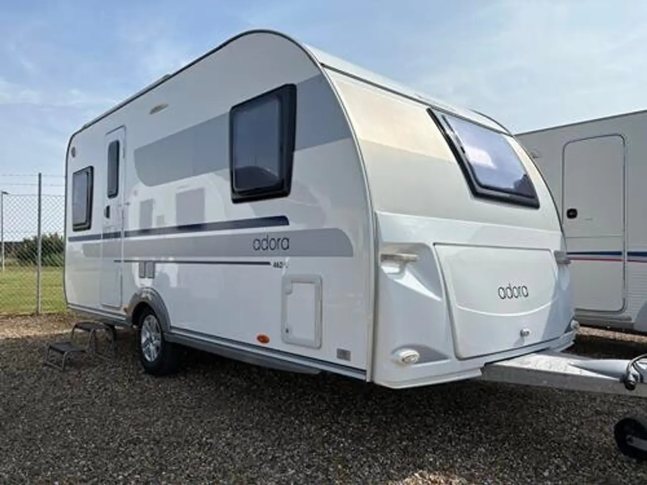 Billede 1 - Adria Adora 462 PU