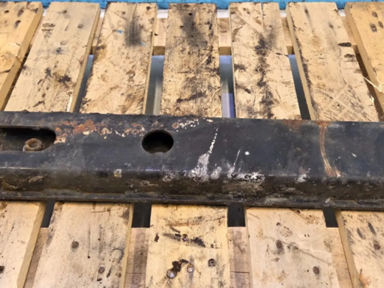 Billede 3 - New Holland BB9090 Støddæmper Arm 700141307