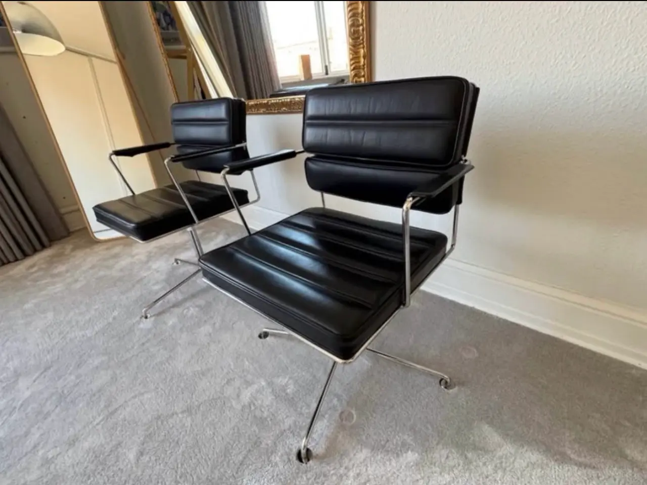 Billede 1 - Dansk Time Chair tidløs stol