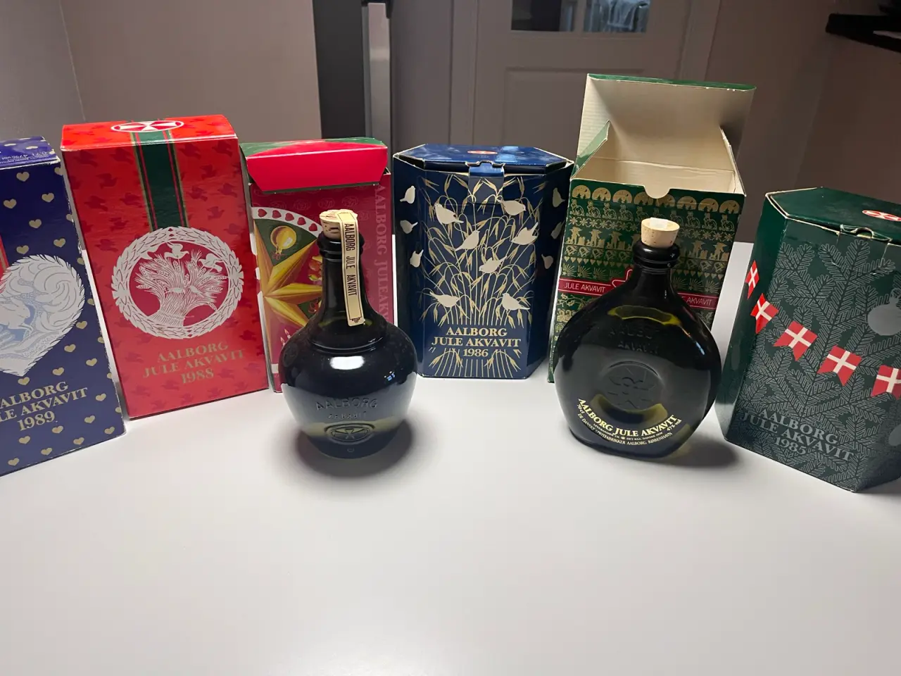 Billede 4 - Akvavit julesnaps i original emballage
