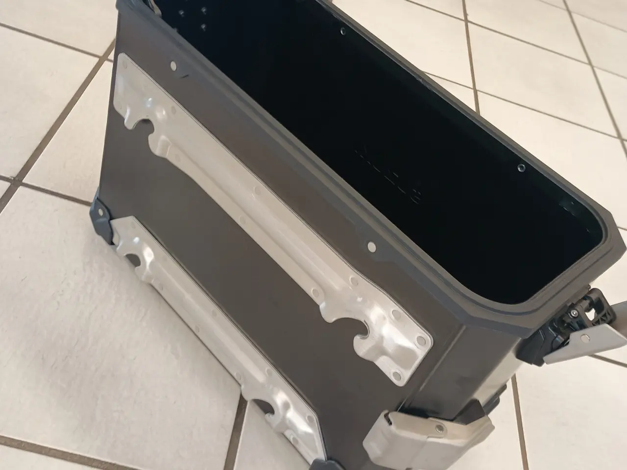 Billede 3 - Sidetaske, højre, DL650 DL800 Dl1050, sort
