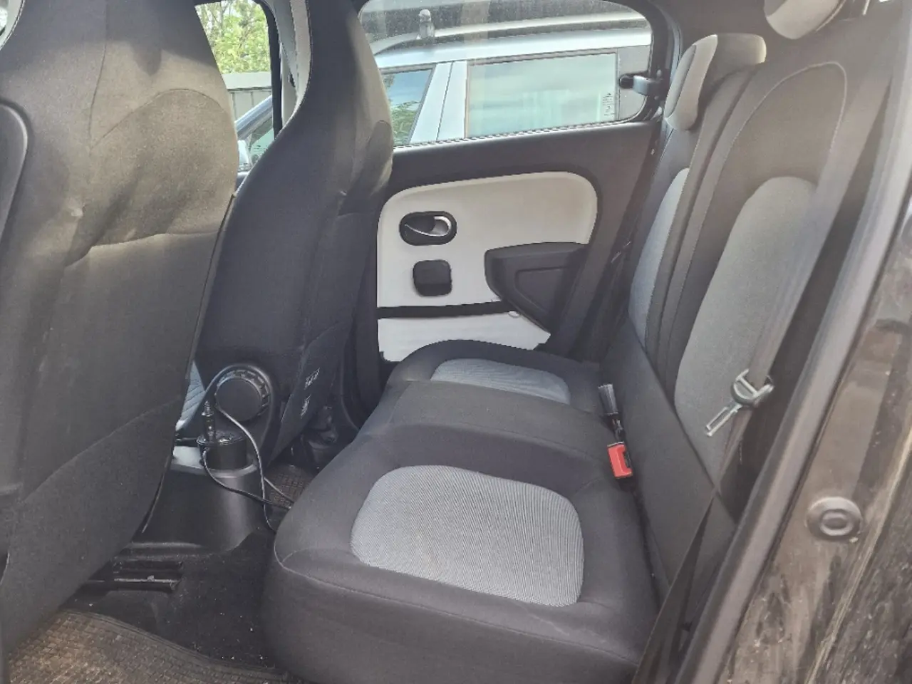 Billede 9 - 🚗 Renault Twingo III 1.0 SCe 70 – MEGET VELUDSTYR