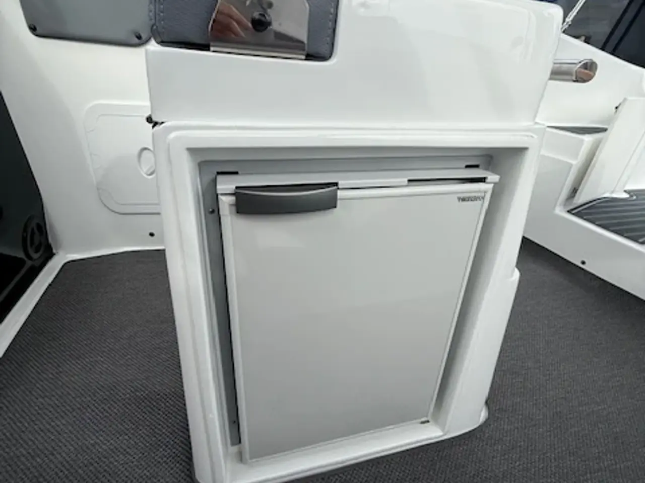 Billede 3 - NY SAVER 650 CABIN 150HK