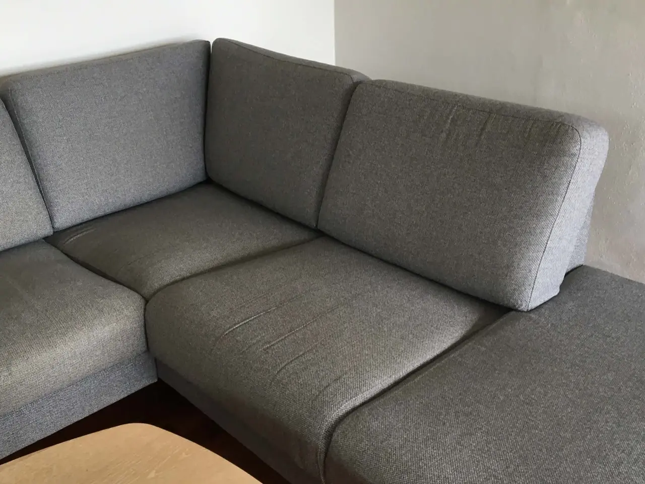Billede 1 - Højrevendt hjørnesofa mrk. LOTUS