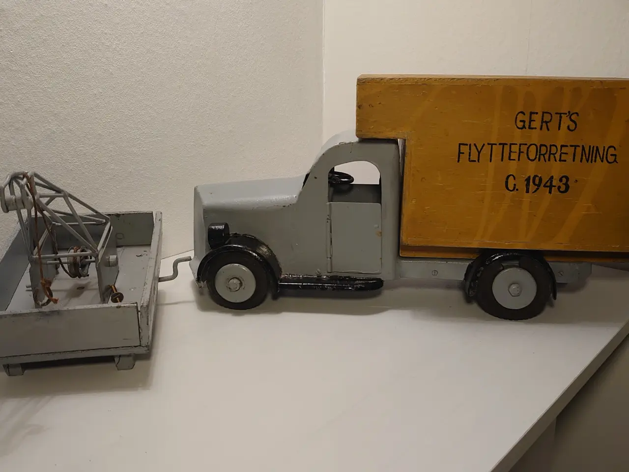 Billede 1 - Tekno: Stor sjælden flytte/kranbil. 1943