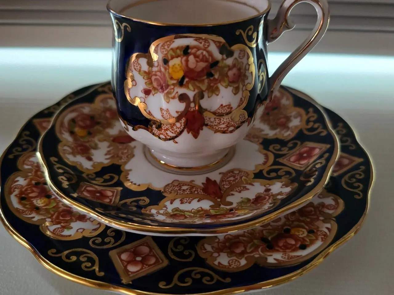 Billede 4 - Elegant Royal Albert Bone China Heirloom kaffekop 