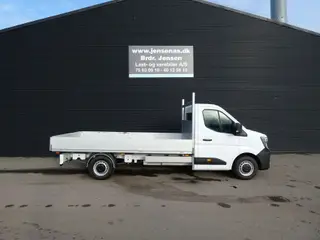 Renault Master T35 L2 EL Tekno LADBIL 140HK Ladv./Chas. Aut.