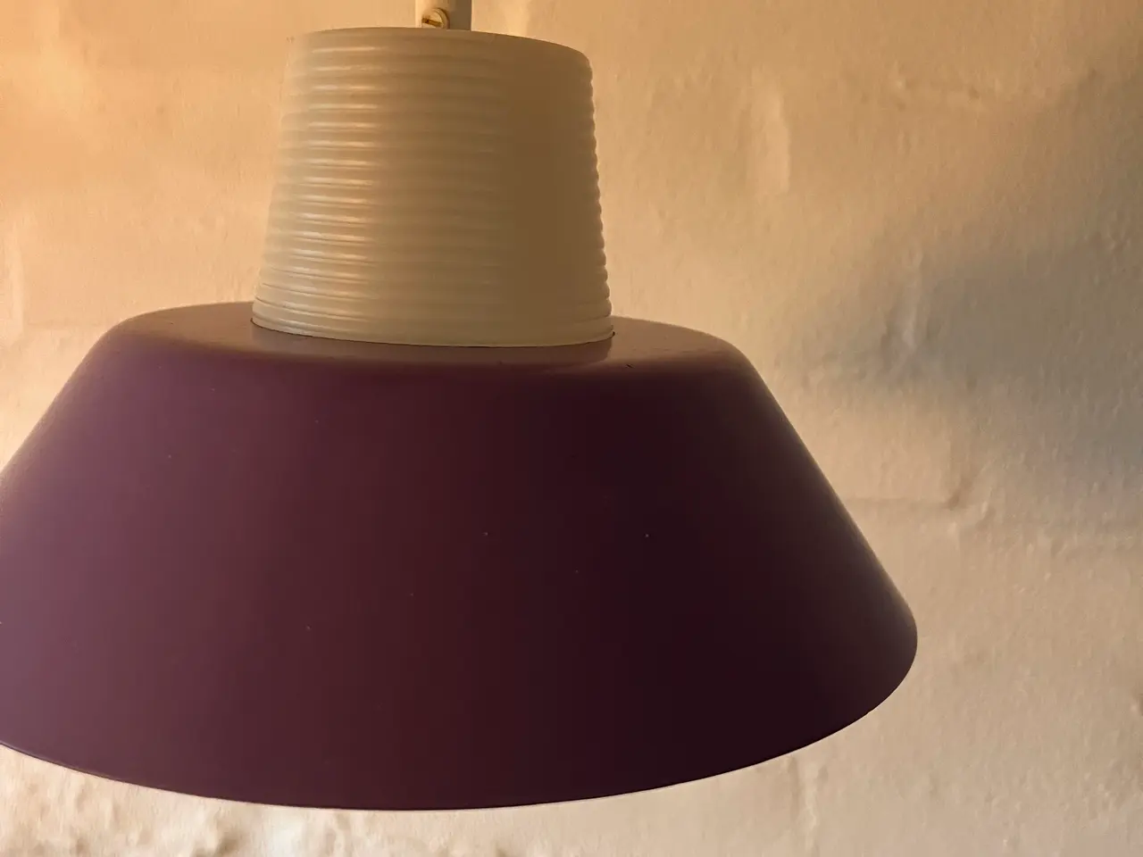 Billede 6 - Ernest Vess loftlampe – lilla designpendel med ori