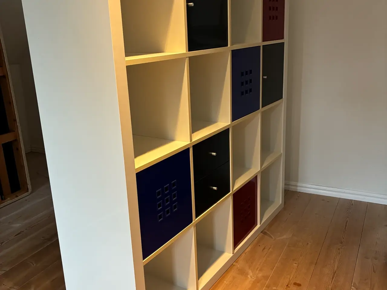 Billede 4 - Reol fra Ikea