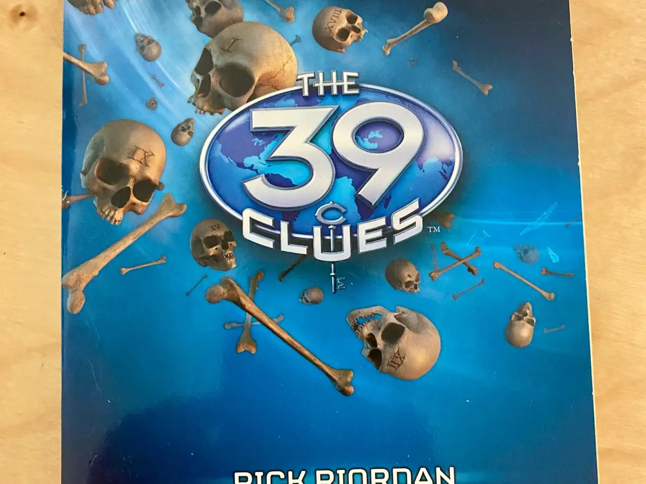 Billede 1 - Rick Riordan : The 39 Clues Knoglelabyrinten bog
