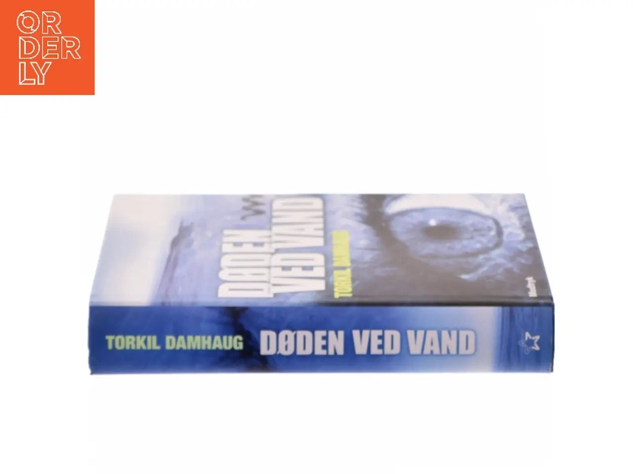 Billede 2 - Døden ved vand af Torkil Damhaug (Bog)