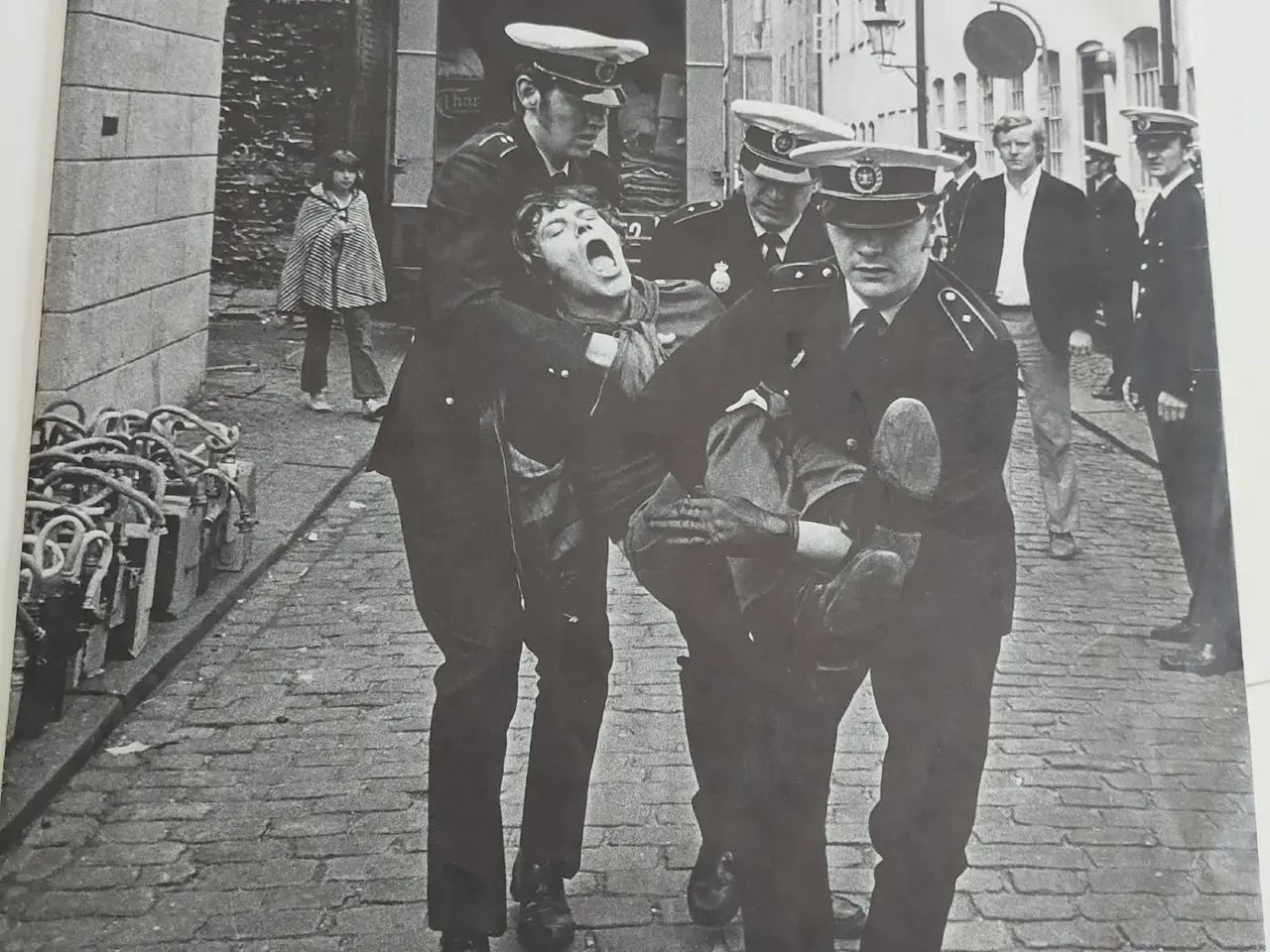 Billede 4 - Kim Larsen – Midt om natten 1 pressning (NL)