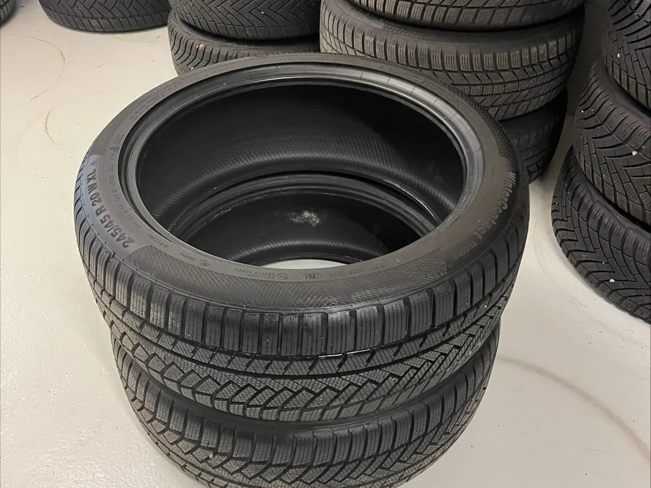 Billede 1 - Continental WinterContact TS850P - 245/45 R20