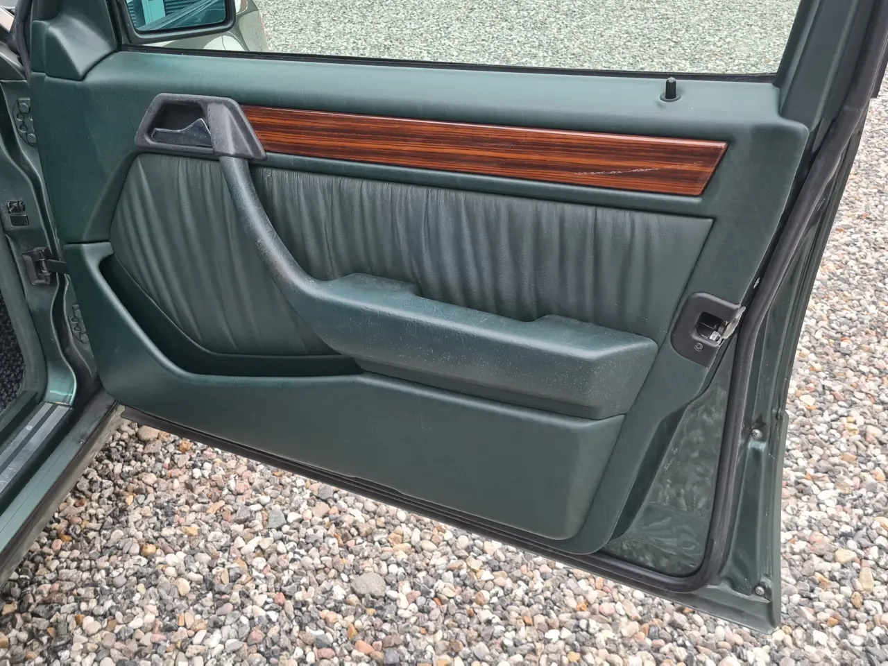 Billede 4 - Mercedes W124 320E