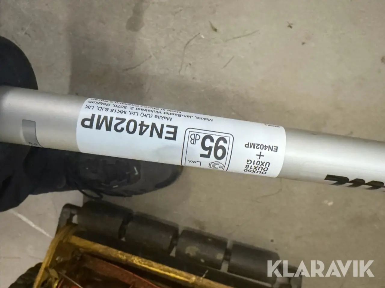 Billede 10 - Lot af havemaskiner Makita inkl. 3 batterier, lader og tilbehør