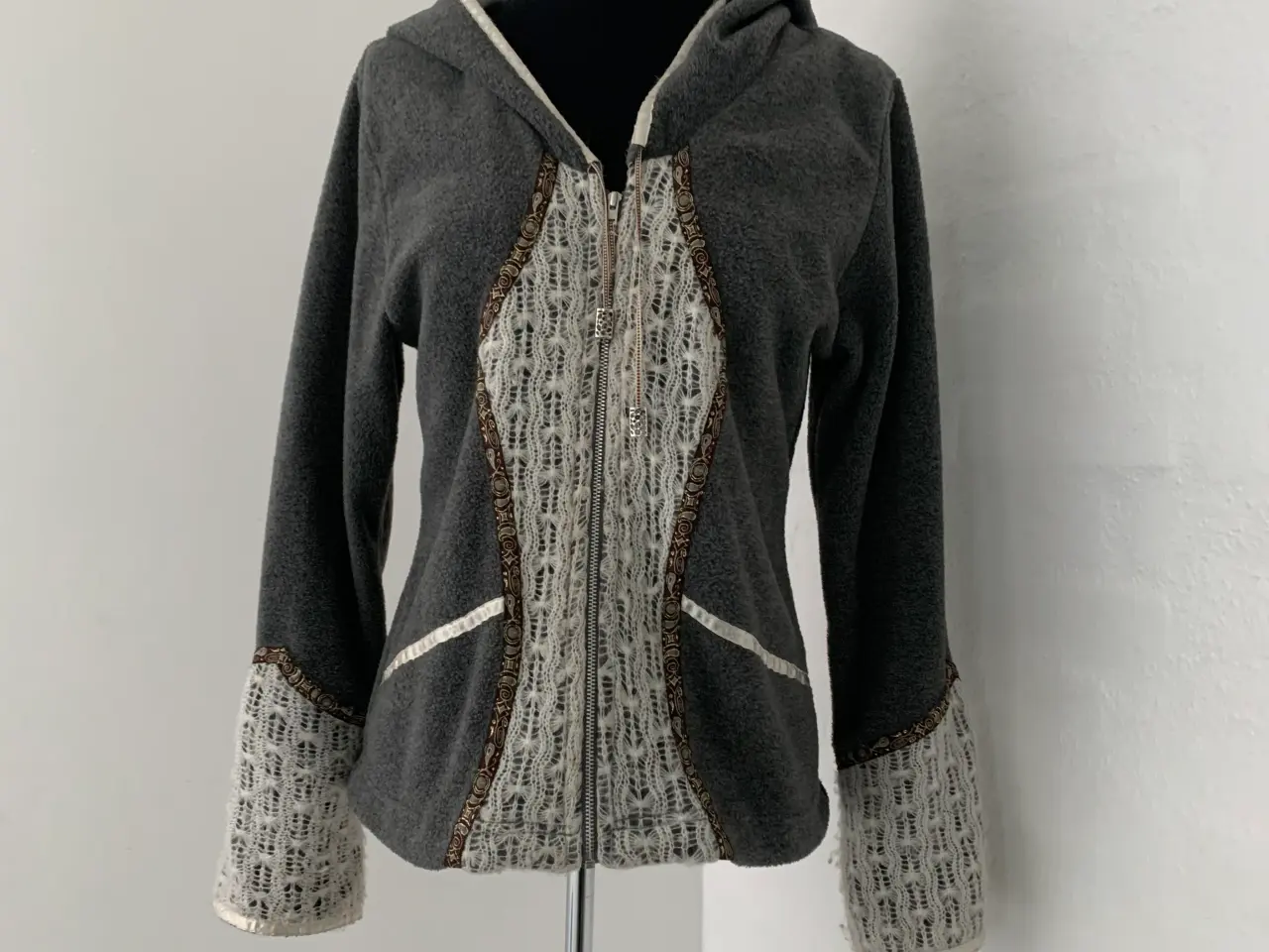 Billede 1 - Cardigan str.36/s