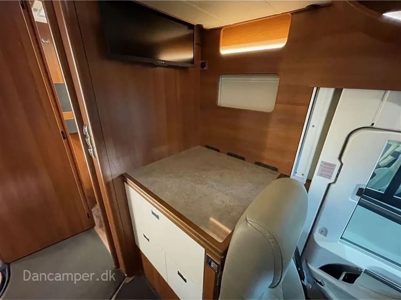 Billede 10 - 2025 - Carthago liner-for-two 53 L   Fabriksny luxuscamper