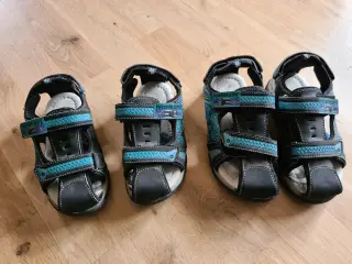 Sandaler str 28 og 30