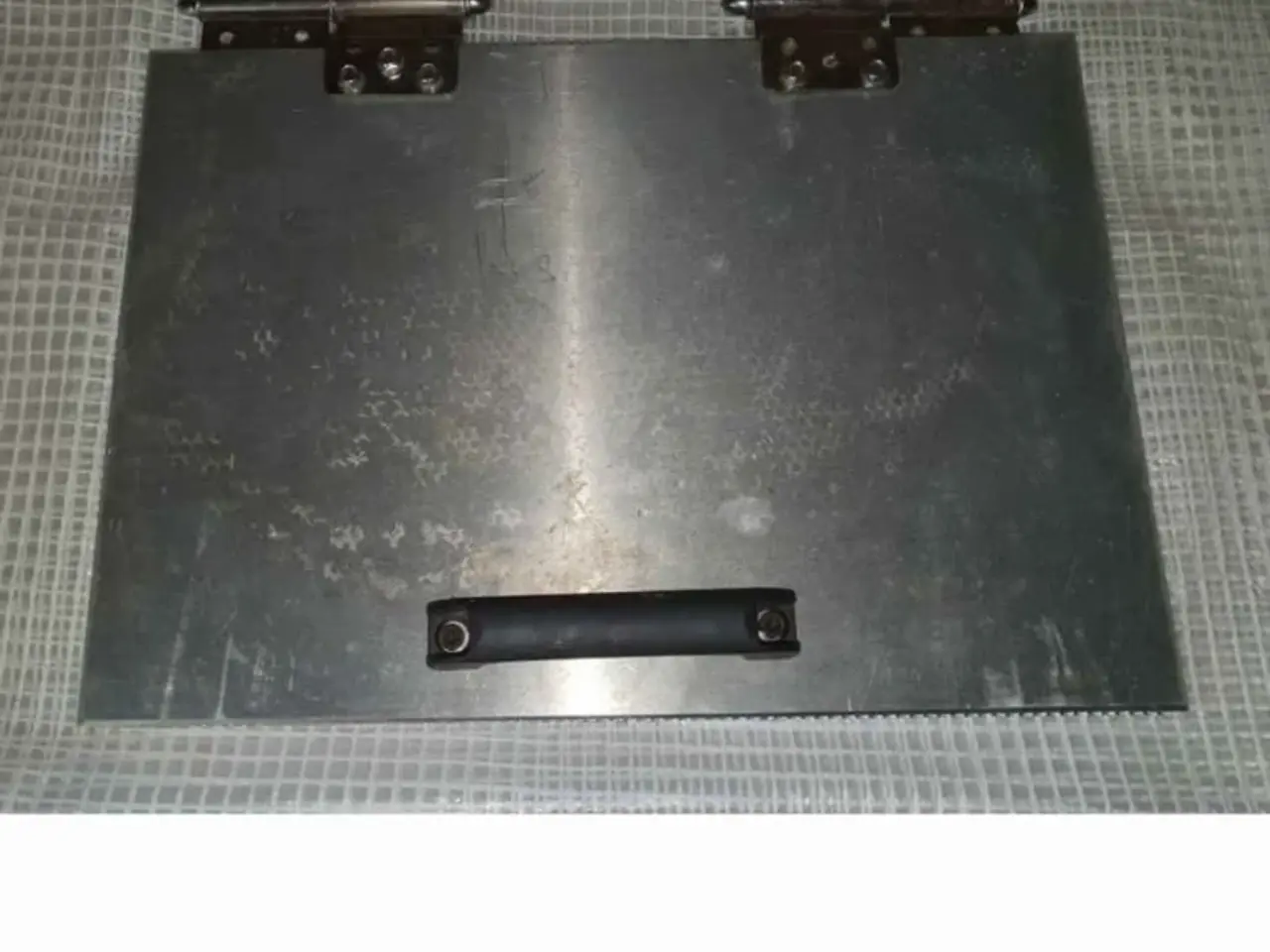 Billede 1 - Støbeform til bivokstavler 12×10 og en slynge.