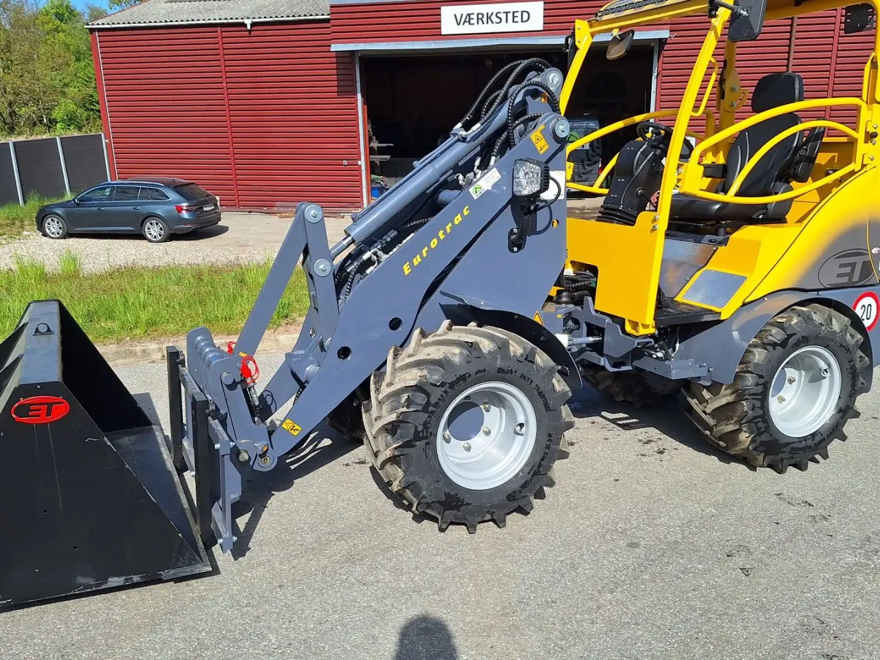 Billede 1 - Eurotrac W12S