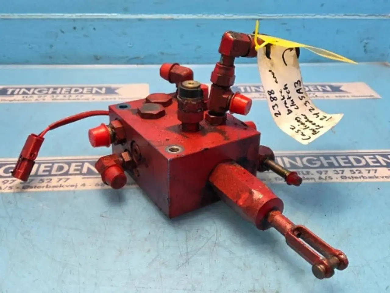 Billede 3 - Case 2388 Hydraulikventil 124235A3