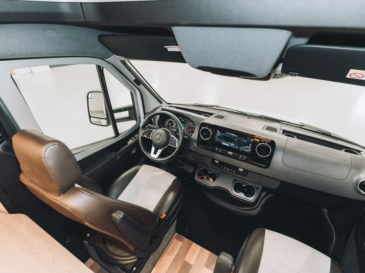 Billede 3 - Weinsberg Mercedes-Benz 640 MEG Suite Pepper Edition