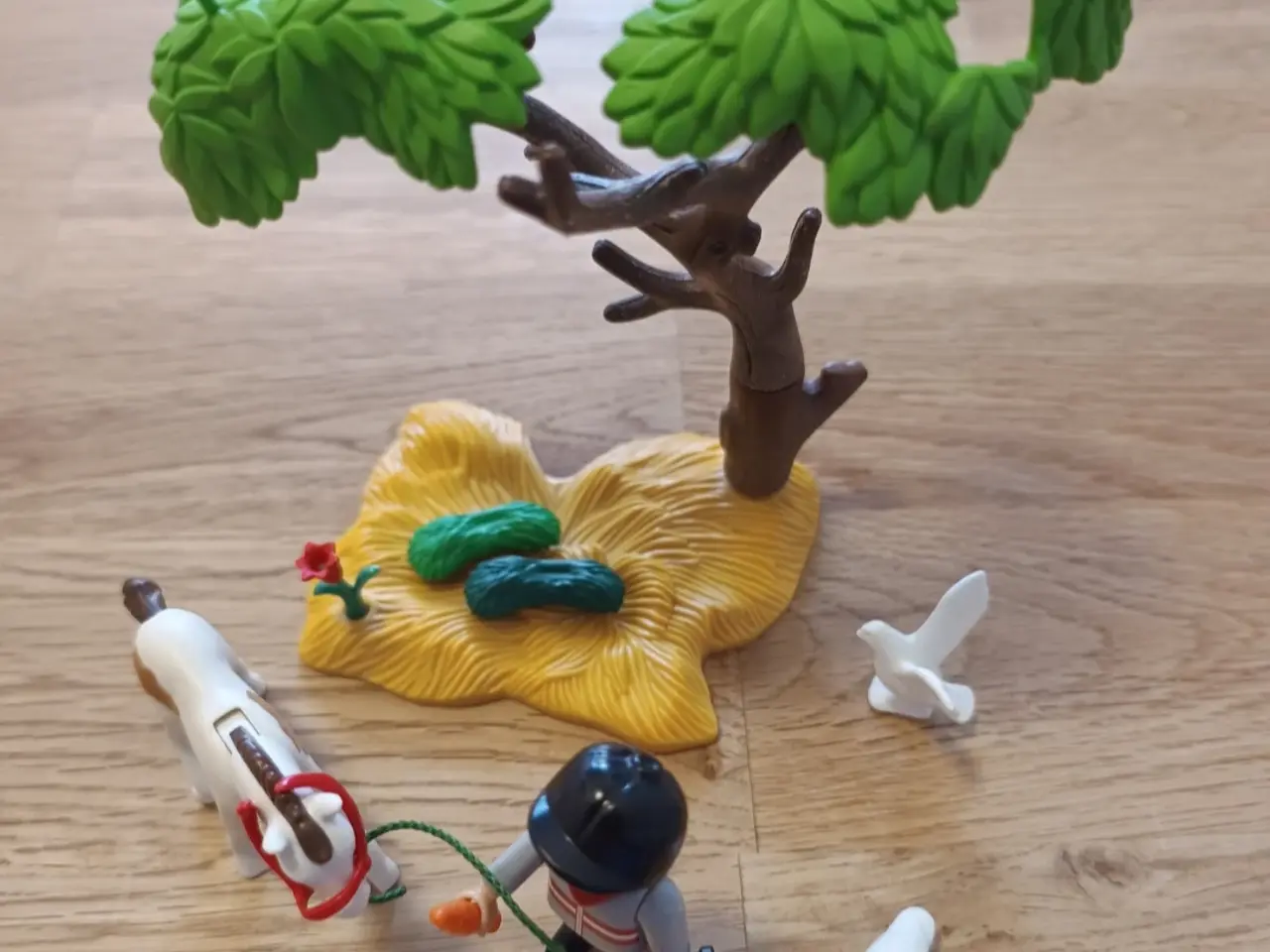 Billede 1 - Playmobil dreng med Pony