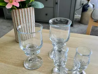 Holmegård Tivoliglas: 2 ølglas +3 snapseglas
