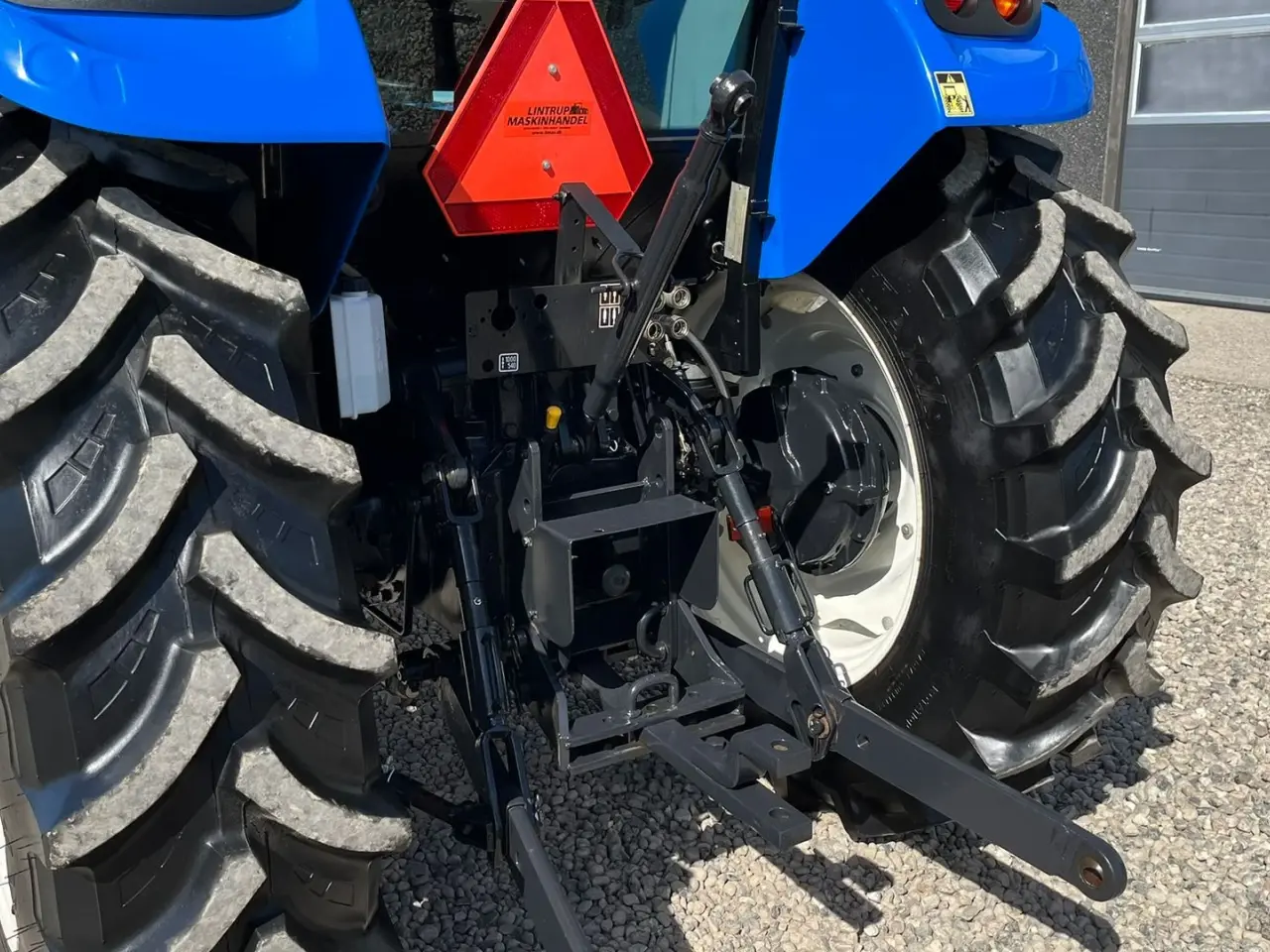 Billede 15 - New Holland TD5.75 Med frontlæsser med parallelføring, 3die funktion, euro-skifte