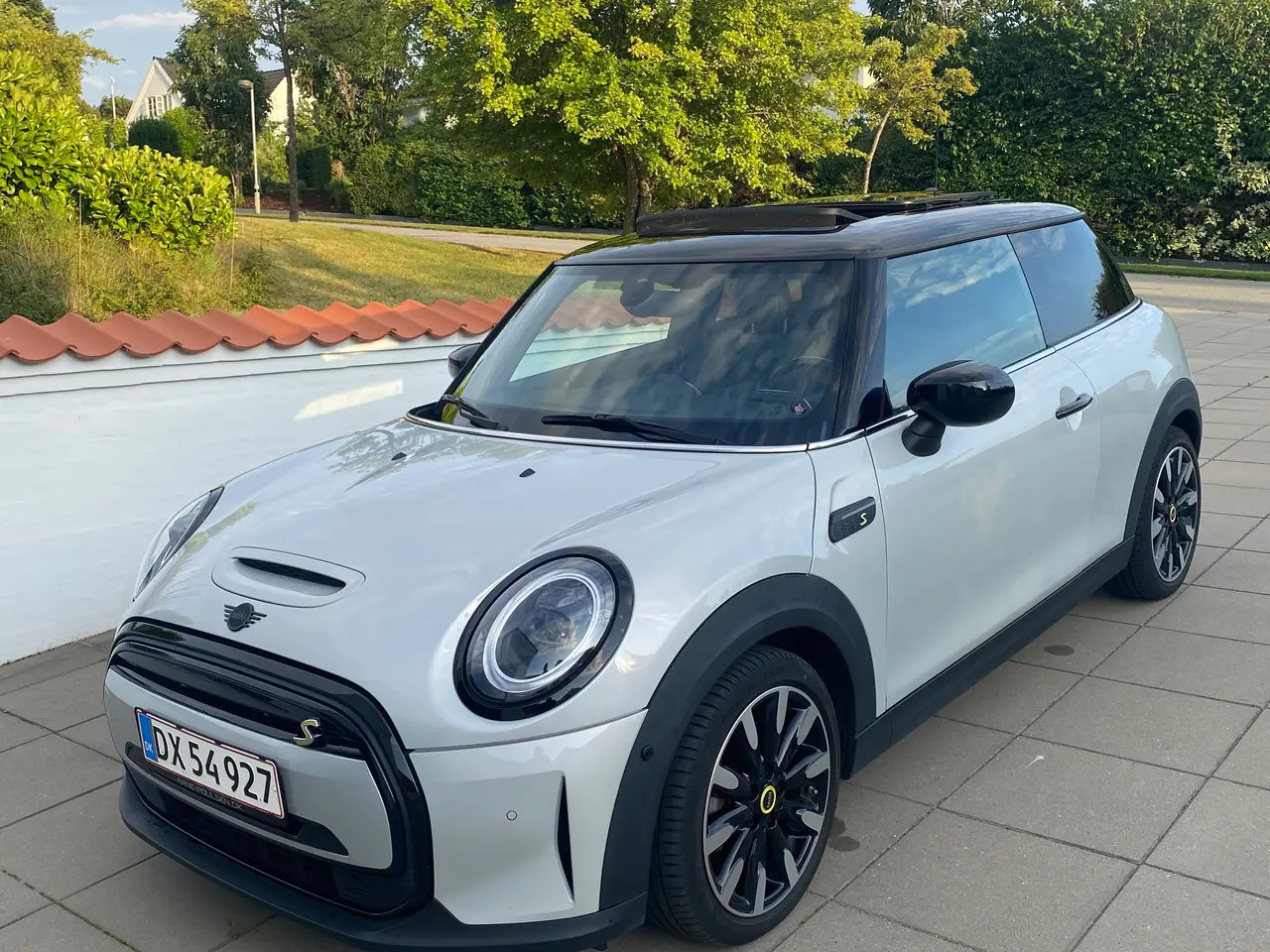 Billede 1 - MINI Cooper SE / Panorama Glas Soltag
