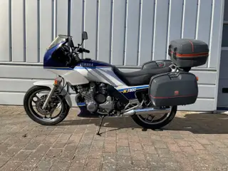 Yamaha XJ 900