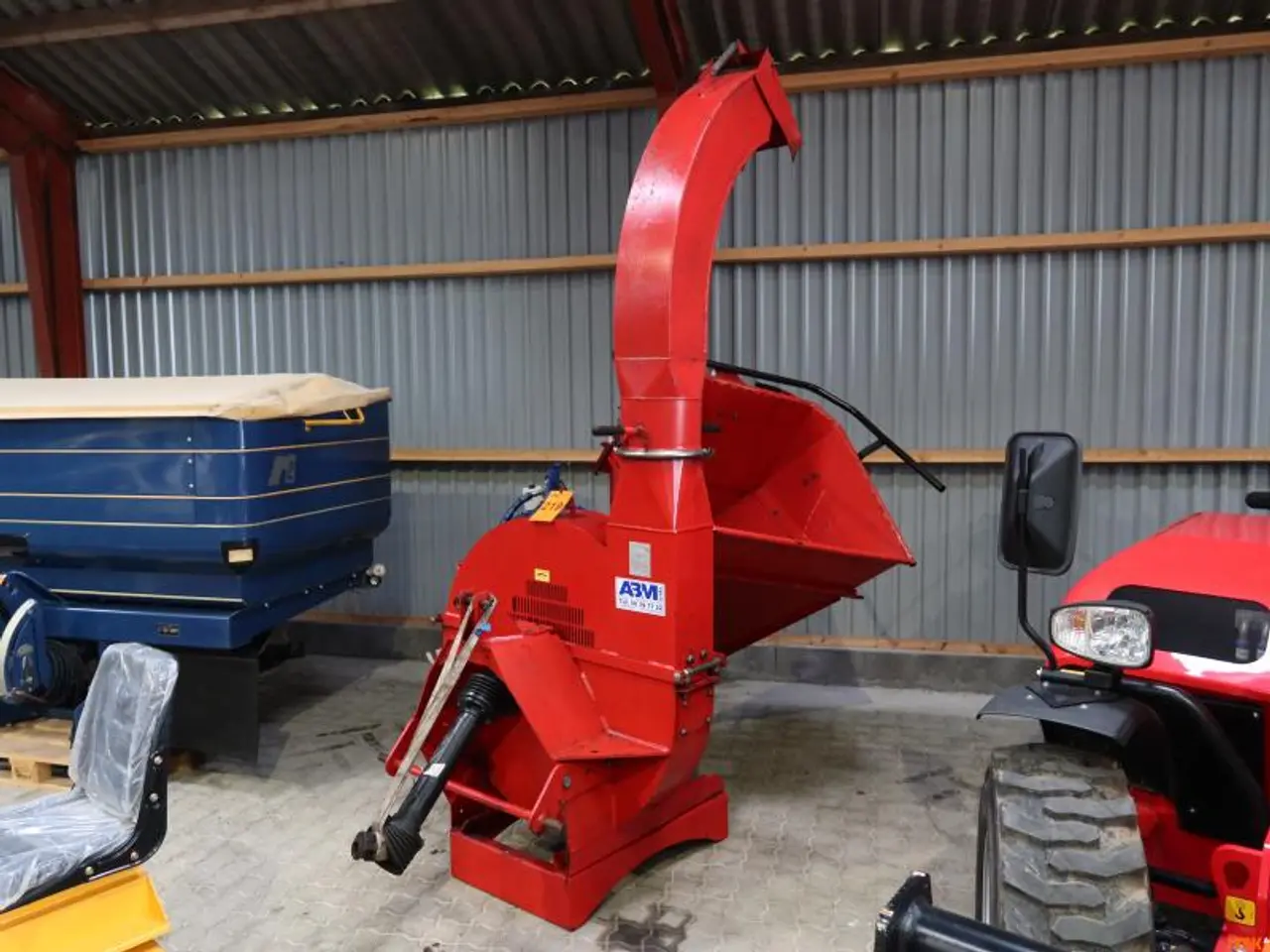 Billede 1 - FLISHUGGER, Farm