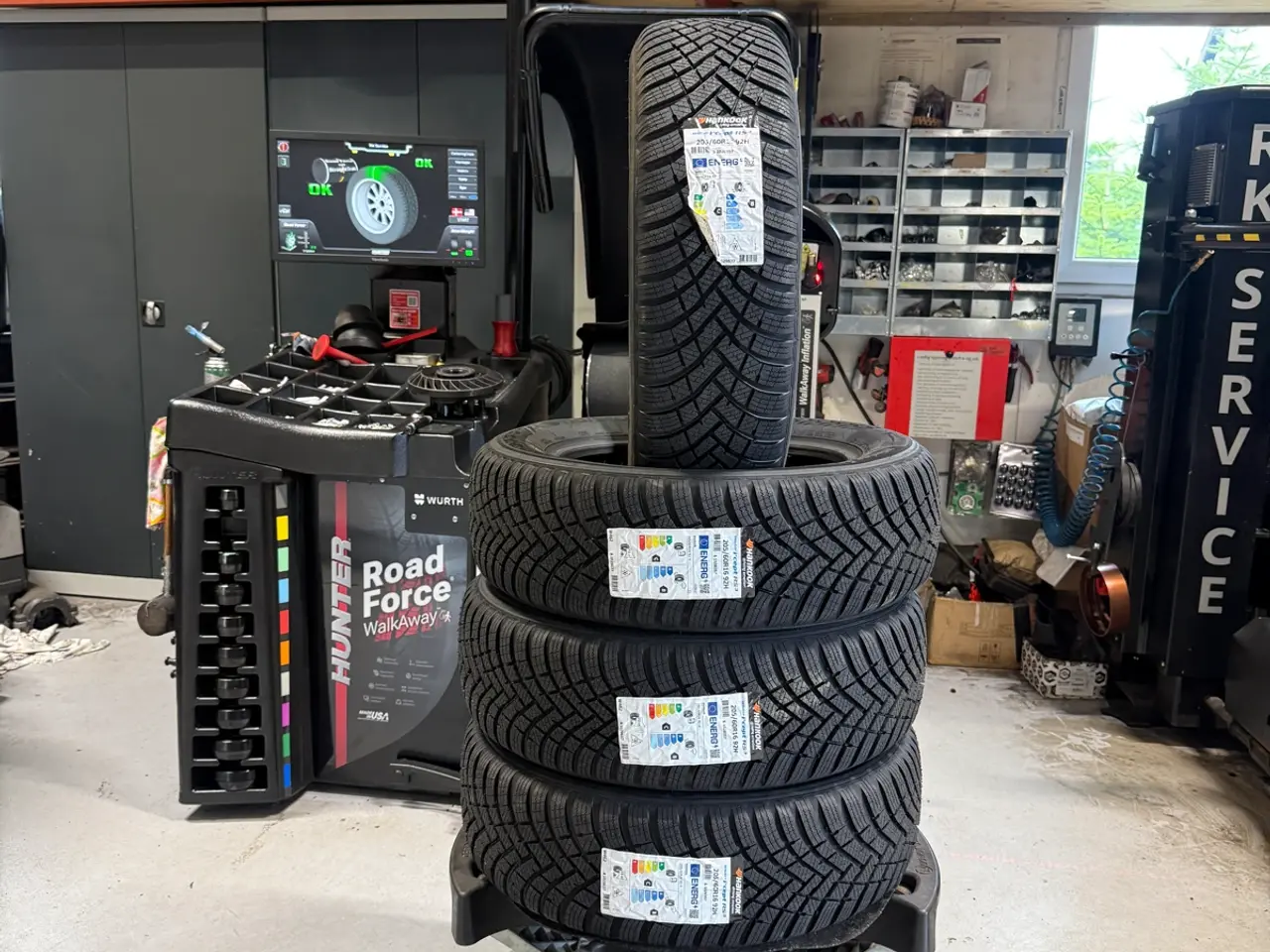 Billede 1 - Nye hankook vinterdæk 205/60 16 92H