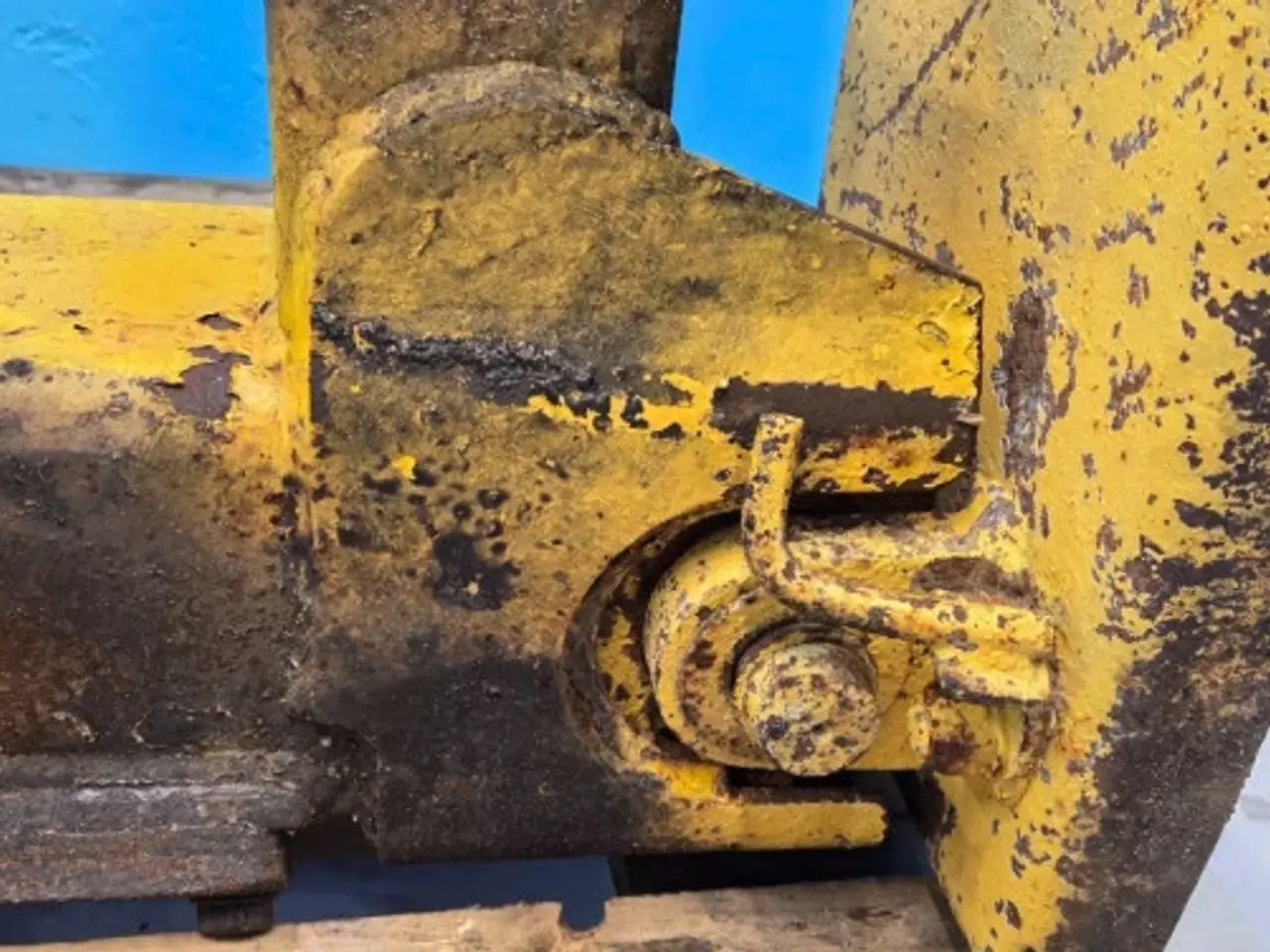 Billede 15 - New Holland LB115B Støtteben R. 87376352