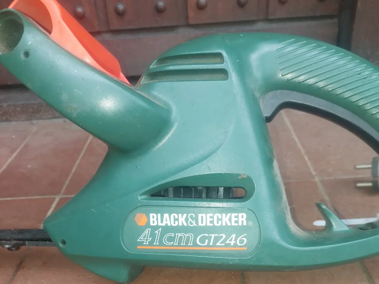 Billede 2 - Black & Decker GT 246 elektrisk hækkeklipper.