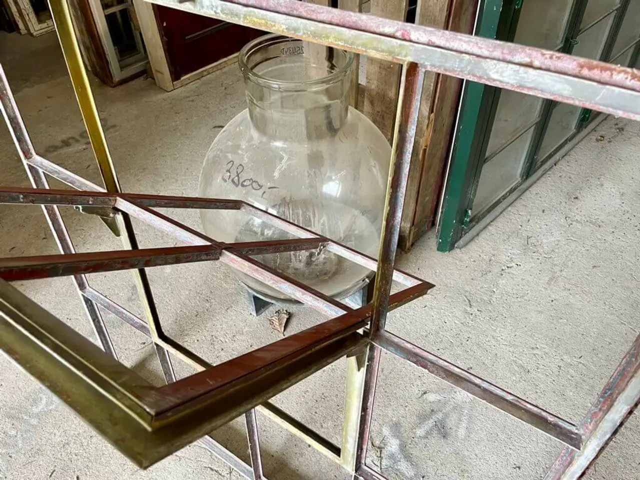Billede 4 - Stort, originalt fabriksvindue fra 1947