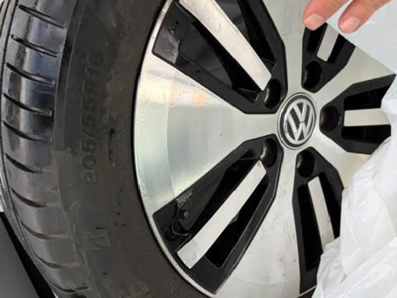 Billede 7 - Originale VW fælge med sommerdæk til Egolf