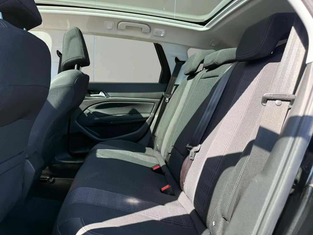 Billede 9 - Flot Peugeot 308 med glastag
