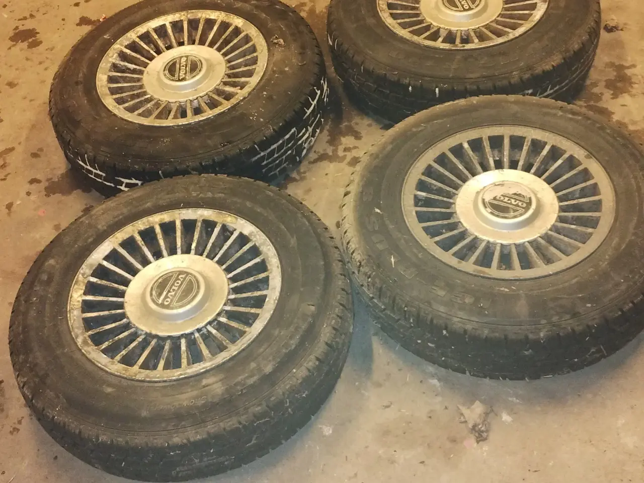Billede 4 - 14" alufælge Volvo 260