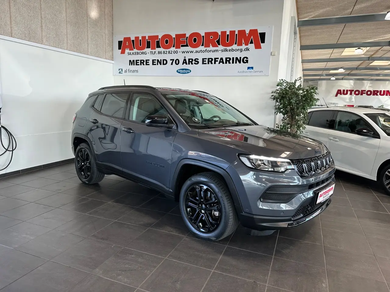 Billede 1 - Jeep Compass 1,3 4xe Night Eagle aut. 4x4