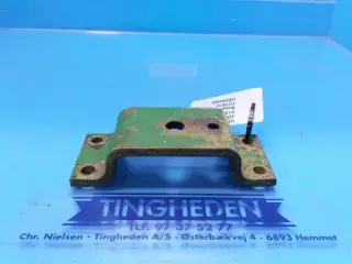 John Deere 2240 Support T21672