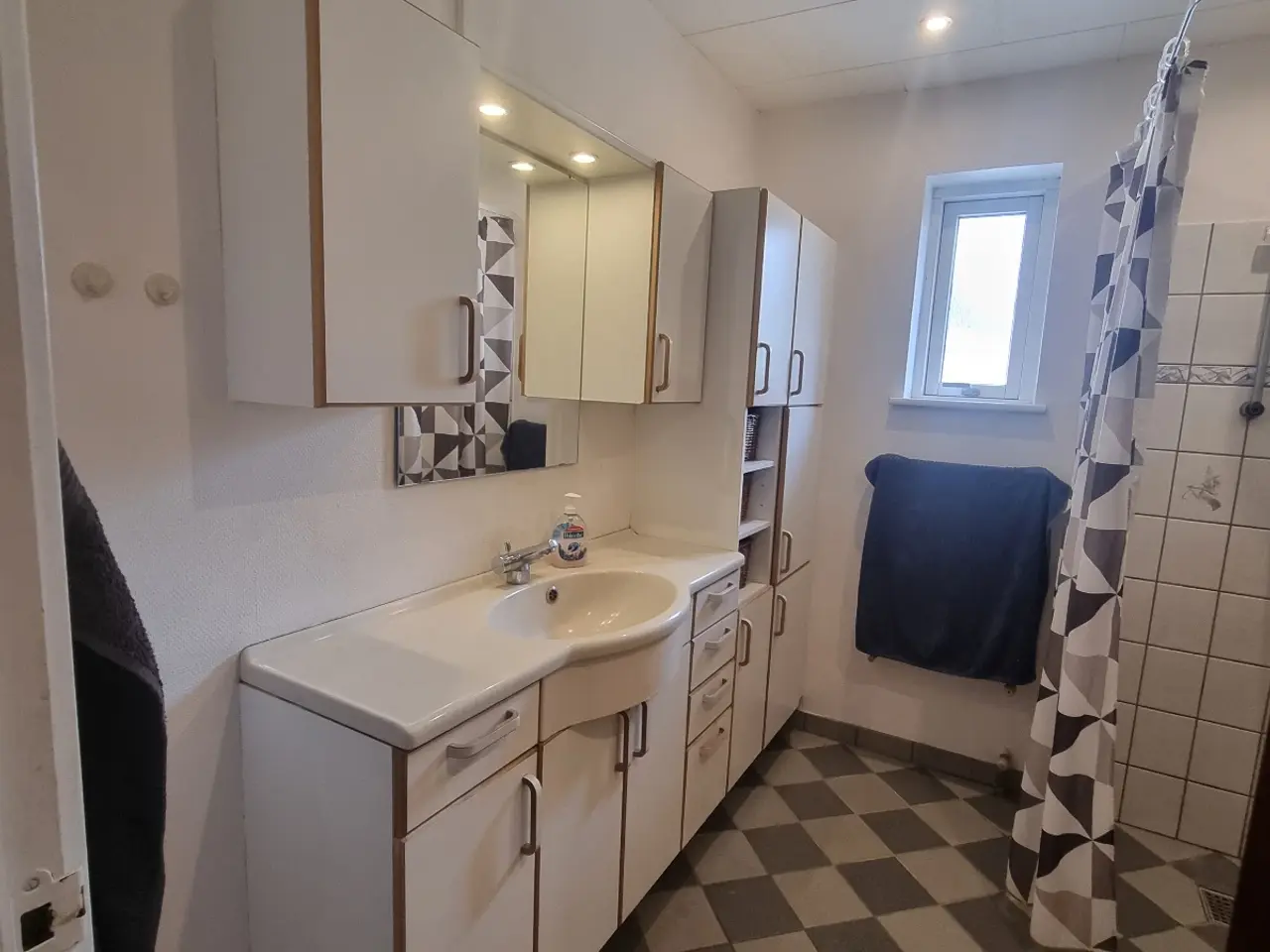 Billede 17 - Hus I Nørholm 9240 / 9000