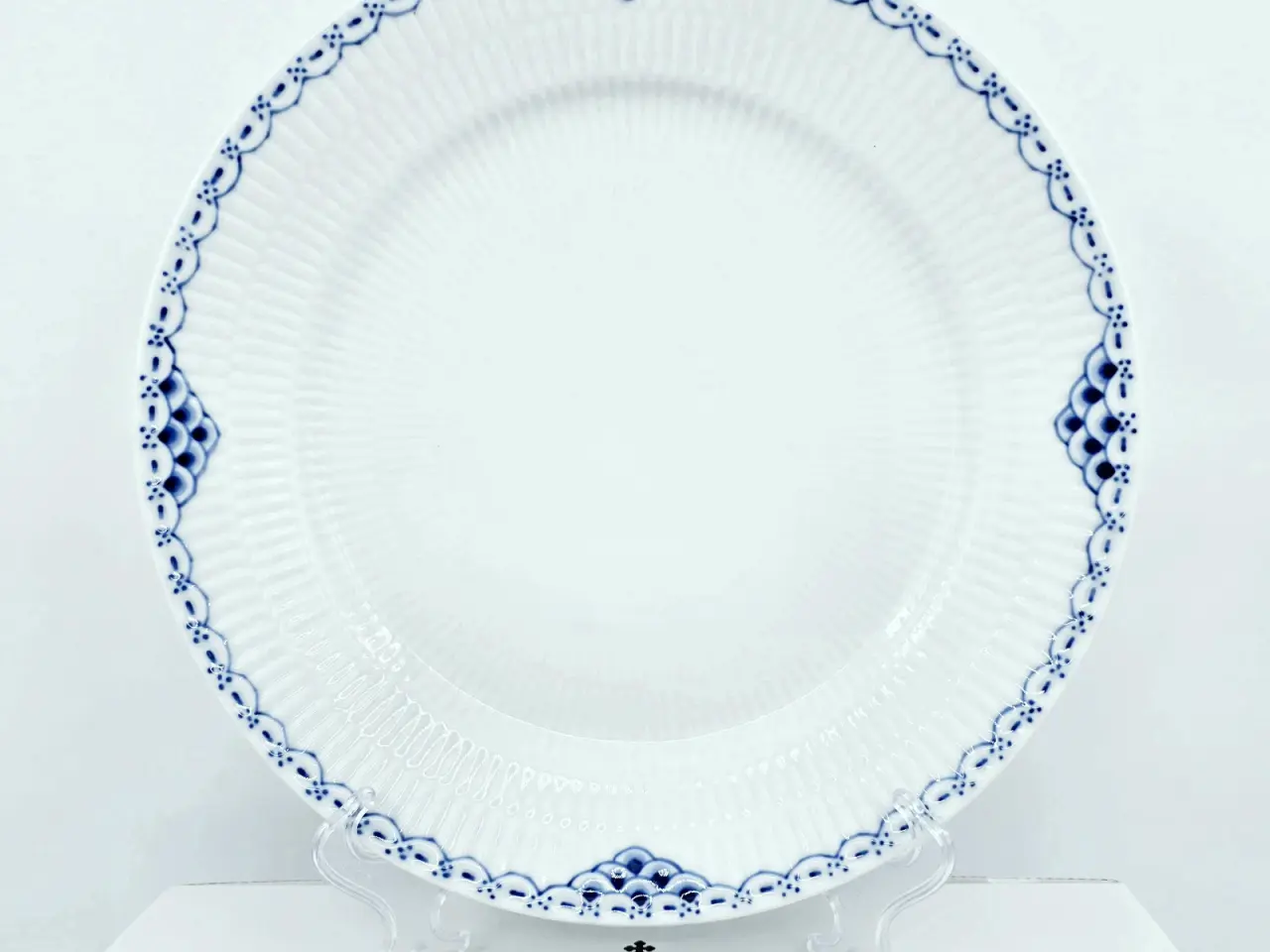 Billede 5 - Royal Copenhagen Prinsesse Middagstallerken